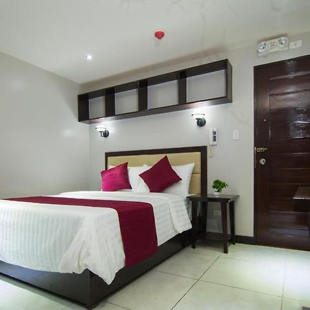 Diamond Hotel And Resto Catarman  Exterior foto